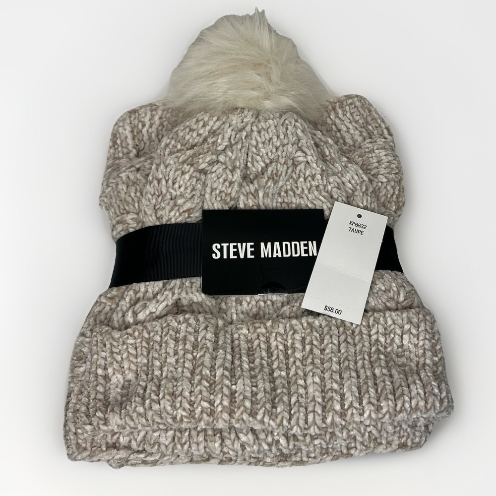 Steve Madden‎ Taupe Cable Knit Beanie Hat & Scarf Set Faux Fur Pom One Size NWT